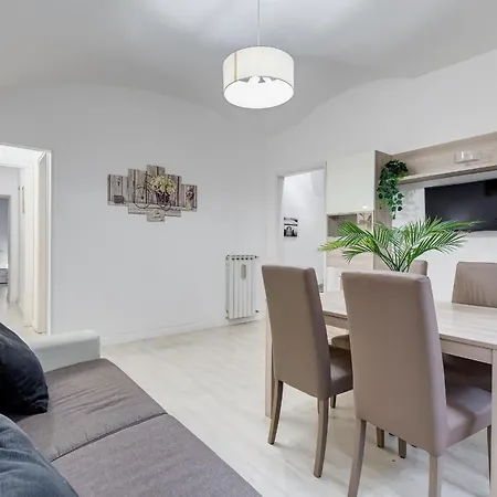Vivilo Collection - Brescia - 2bd 2 Baths