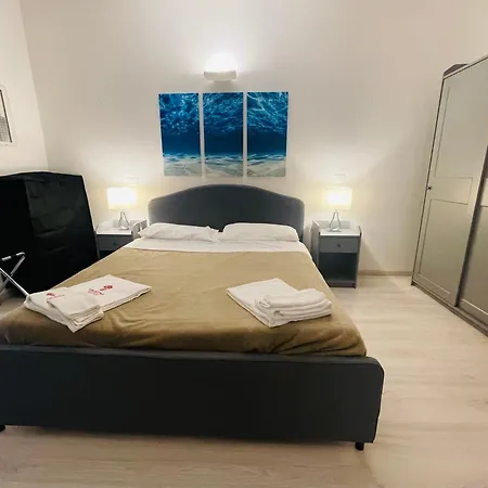Tiburtina Suites, Guest house