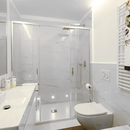 Carthusia Apartament *