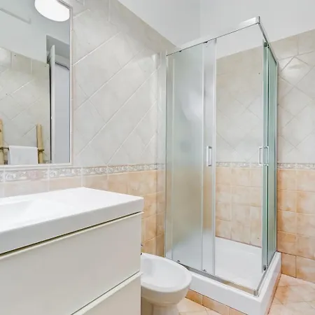 Apartment Piazza Di Spagna 72 - Your Italian Holidays *