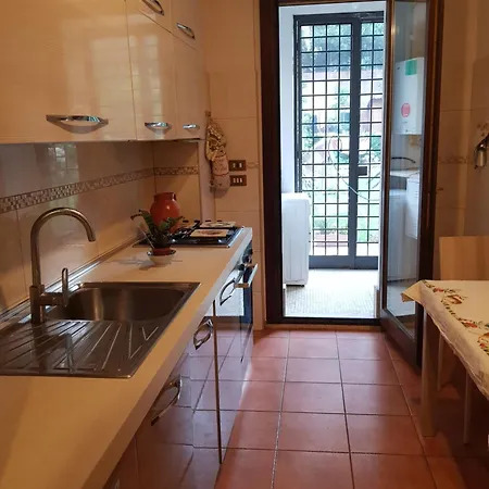 Eur Charme Apt&garden Apartment *