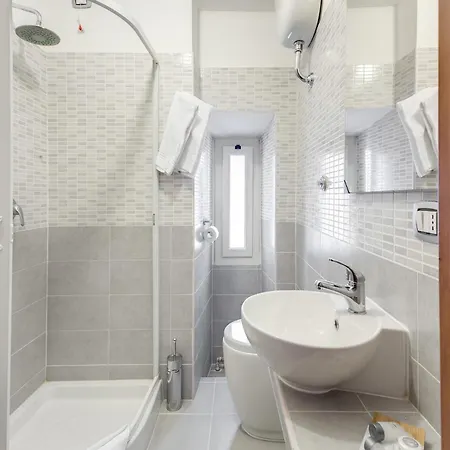 Mf Hotel Rzym