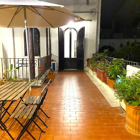 Terraces Under The Moon Apartment *
