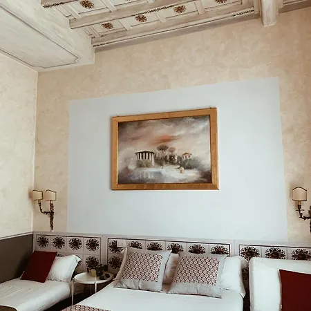 Residenza Sciarra Luxury Holiday home *
