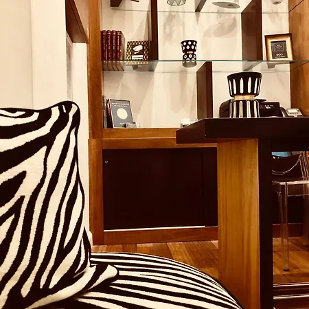 900 Piazza Del Popolo 3* Rom