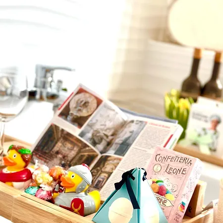 Apartment Gemelli-san Pietro-trastevere-casa Con Posto Auto Rome