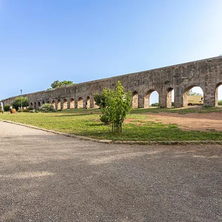 Villa Bbhome Domus Aquae Inside Of Appia Antica Park *