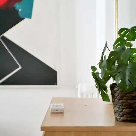 Apartament Modern 1 Bedroom Near Metro Rzym