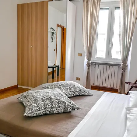 Appartamento Modern 1 Bedroom Near Metro Roma