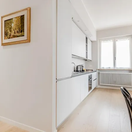 Apartment L'attico Con Terrazza In Corso Francia Rome