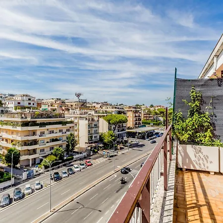Apartment L'attico Con Terrazza In Corso Francia Rome