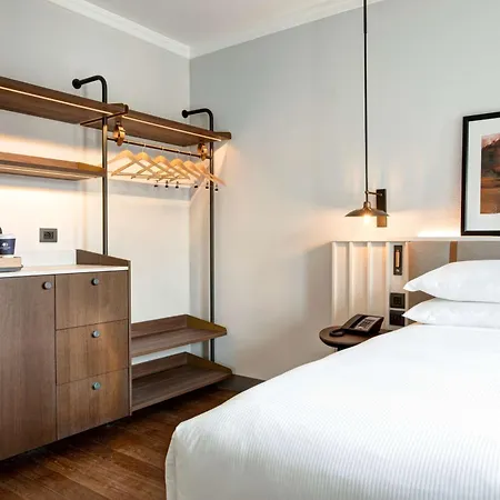 מלון Doubletree By Hilton Monti רומא