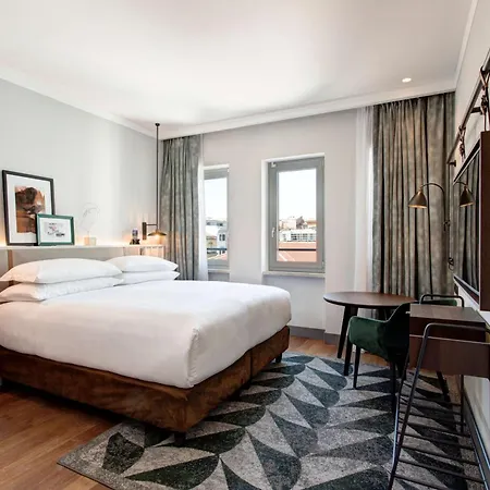 Doubletree By Hilton Monti 4* רומא