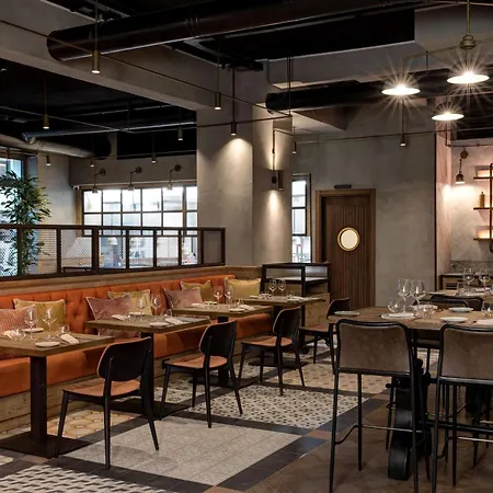 מלון Doubletree By Hilton Monti