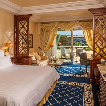 Cavalieri, A Waldorf Astoria Rome