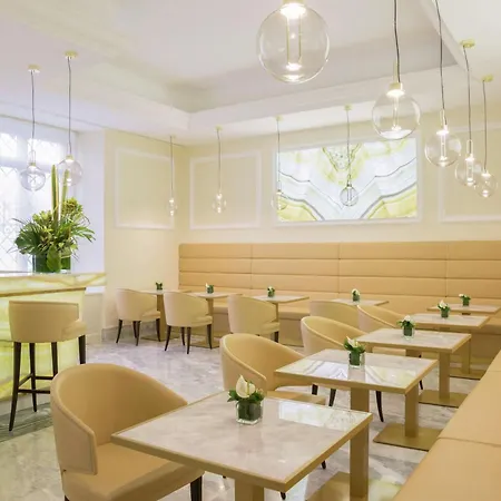 Hotel Aleph Hotel, Curio Collection By Hilton Rome