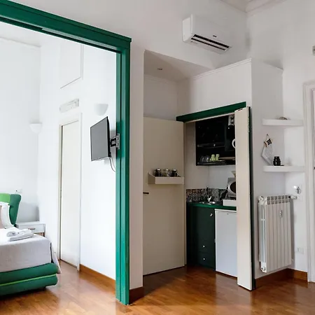 Residenza Romana Bed & Breakfast 3*