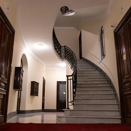 Bed & Breakfast Residenza Romana 3*
