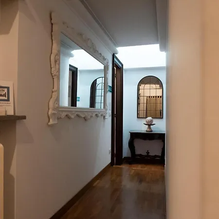 Bed & Breakfast Residenza Romana 3*