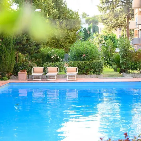 Laura Sweet Con Piscina Apartment