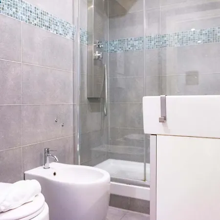 Apartment Colosseum Cosy Close To Metro Rome