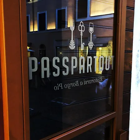 招待所 Passpartout Boutique Palace
