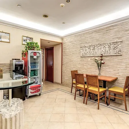 Orlanda Hotel 2*