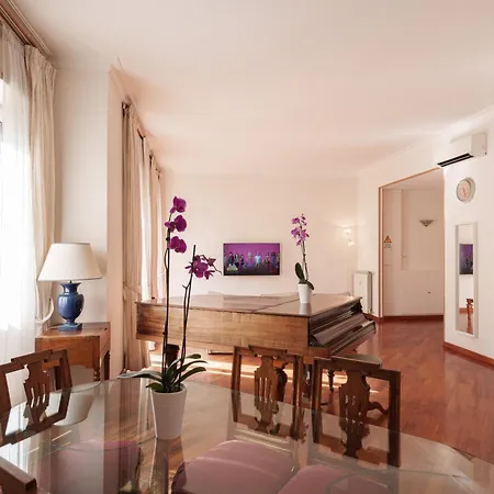 Apartment Seven Elegant Parioli Rome