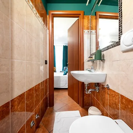 Colosseo Relais Guest house Rome