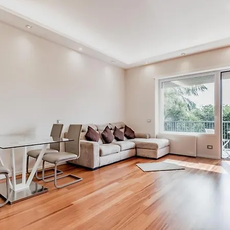 Apartment Luxury Front Of Cavalieri Hilton Rome