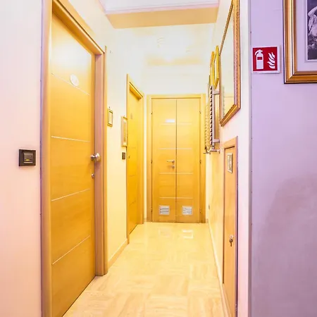Guest house Luxury Opera *