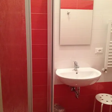 74 Crescenzio House * Rome