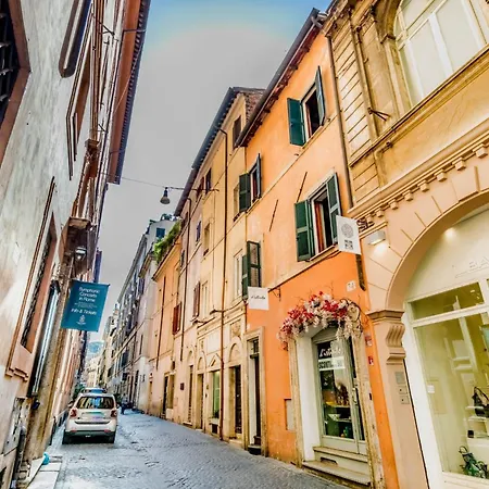 - Vittoria Palace Apartment *