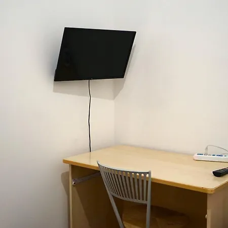 Pensión Cozy 2*