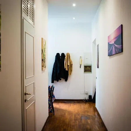 Praty Guest house *
