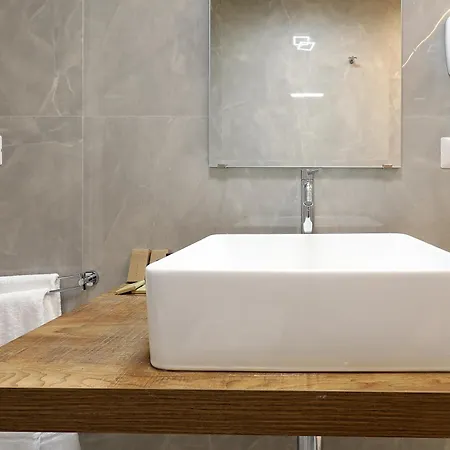 Plaza Suites, Luxury Collection Guest house Rome