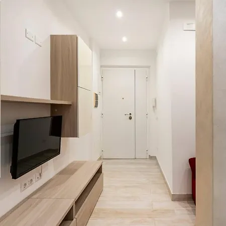 First Floor Appartamento