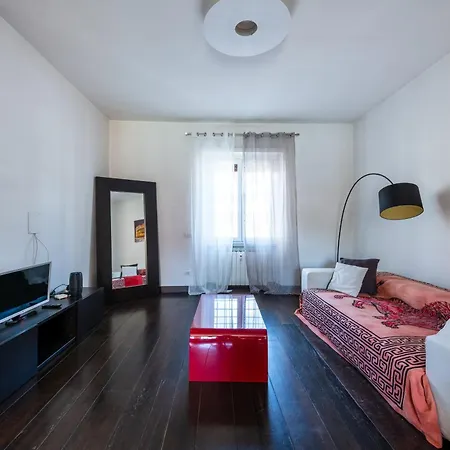 Apartment Casa Di Ele Rome