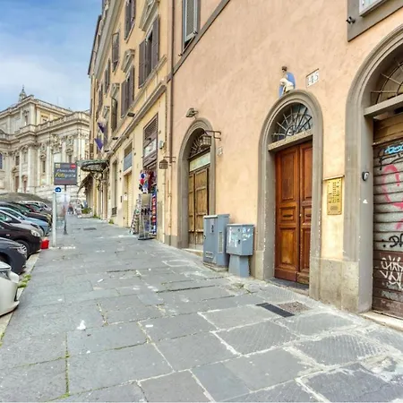 Maggiore 145 With Private Garden - Rione Monti Rome
