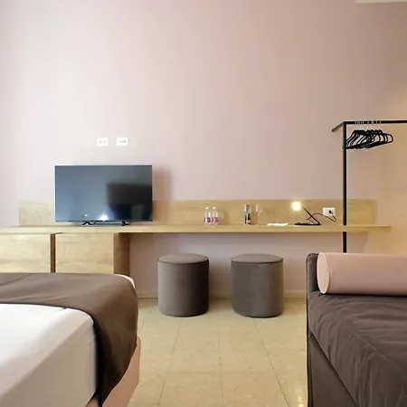 Youroom Quattro Fontane * Rome