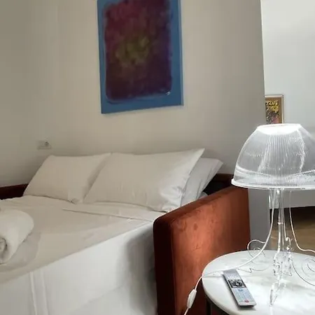 Apartment Short Rent Luxury Flat - Via Veneto