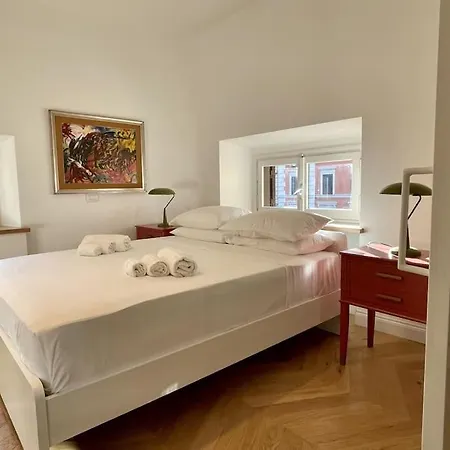 Short Rent Luxury Flat - Via Veneto Apartment *