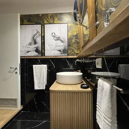 Short Rent Luxury Flat - Via Veneto