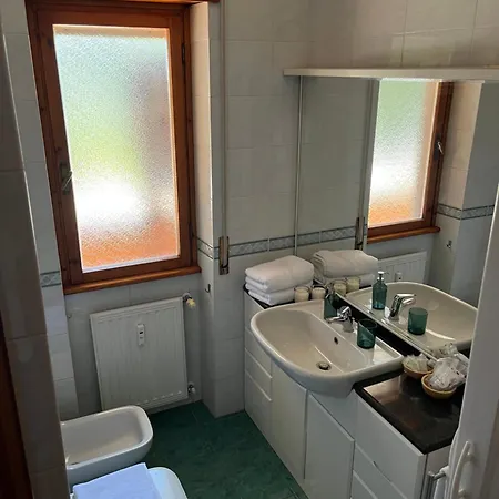 Eashome Eur Mostacciano Bilocale Adiacente Ifo Rome