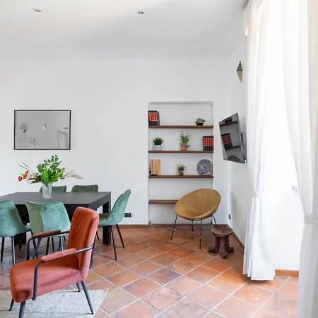 Iflat Pantheon's Roomy And Friendly Apartamento *