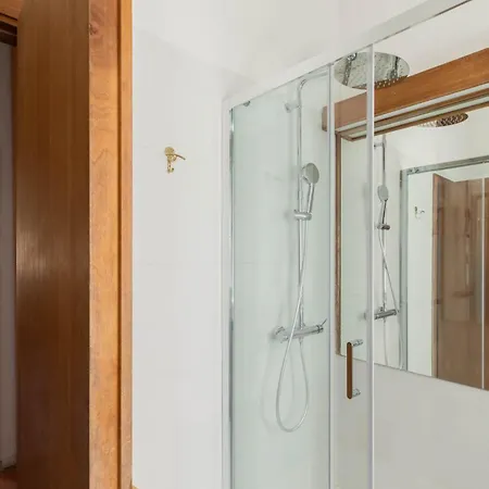Apartamento Iflat Pantheon's Roomy And Friendly *