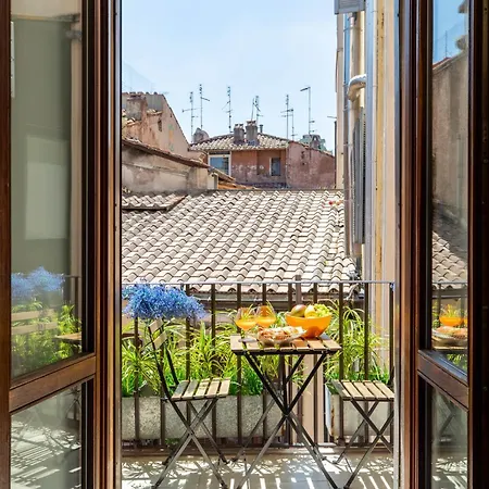 Iflat Pantheon's Roomy And Friendly Apartamento *