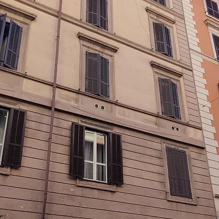 Apartment Incantevole Termini Rome