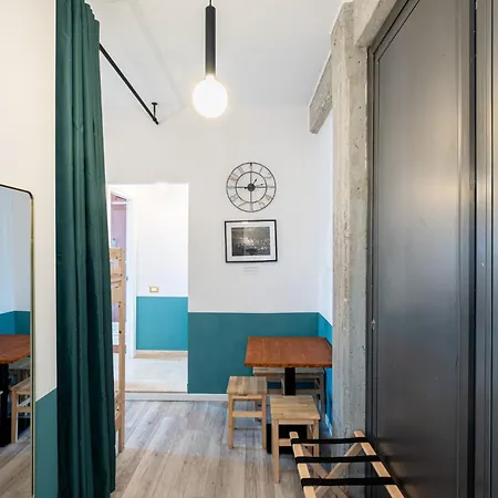 Guest house Mytinyhome Festina Lente *