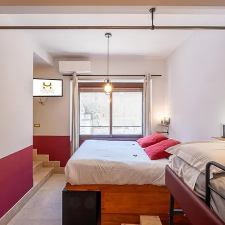 Guest house Mytinyhome Festina Lente *
